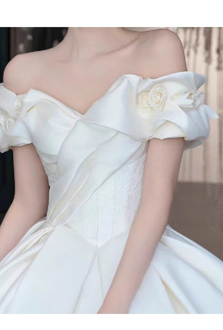 Satin Main Wedding Dress