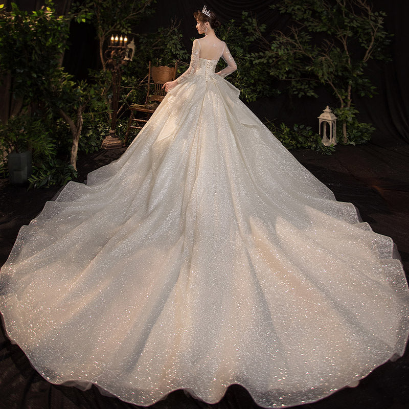 Dream Long-sleeved Retro Big Tail Wedding Dress