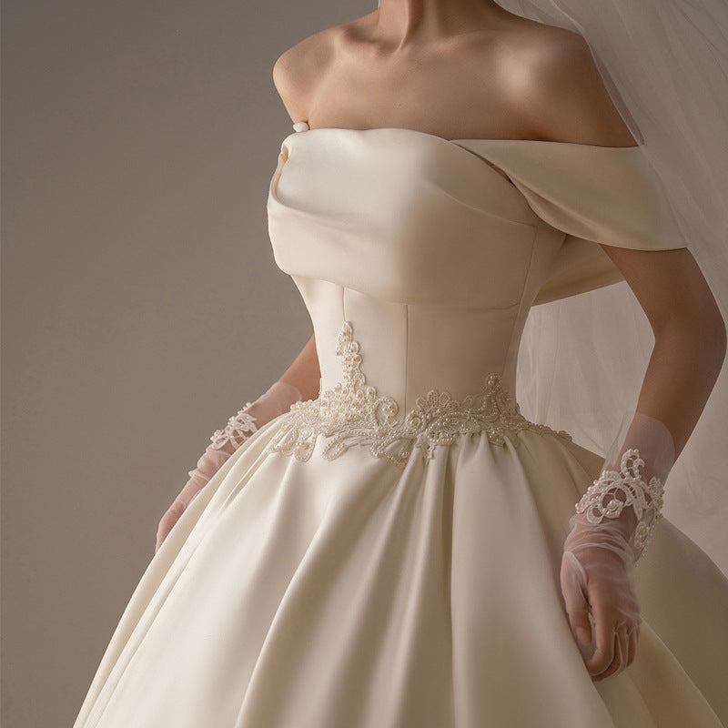 Retro Fashion Trailing Wedding Dress