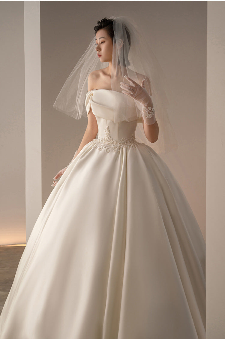 Retro Fashion Trailing Wedding Dress